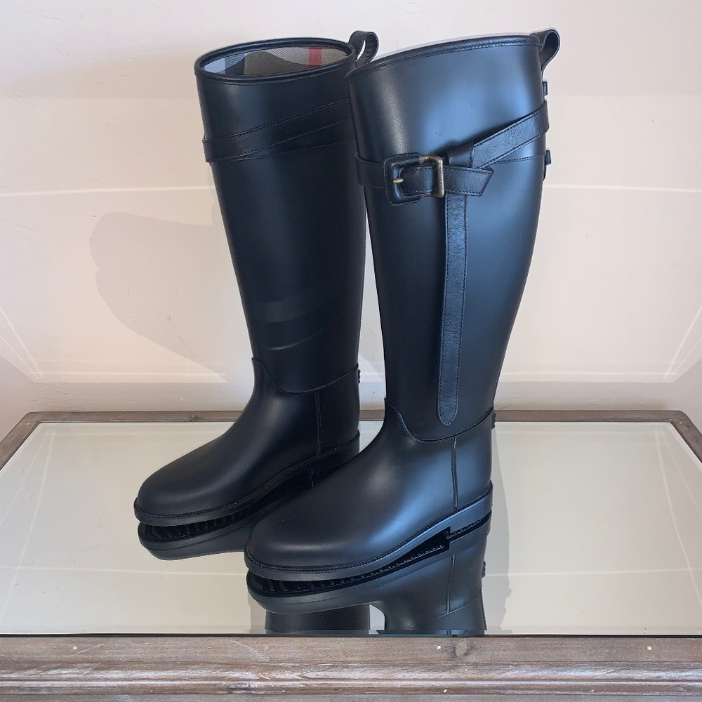 Burberry Roscot Waterproof Riding / Rain Boot